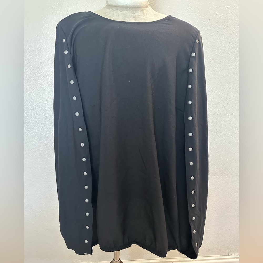Lane Bryant Black Cape Women’s Top | Size 22/24 - Picture 3 of 8